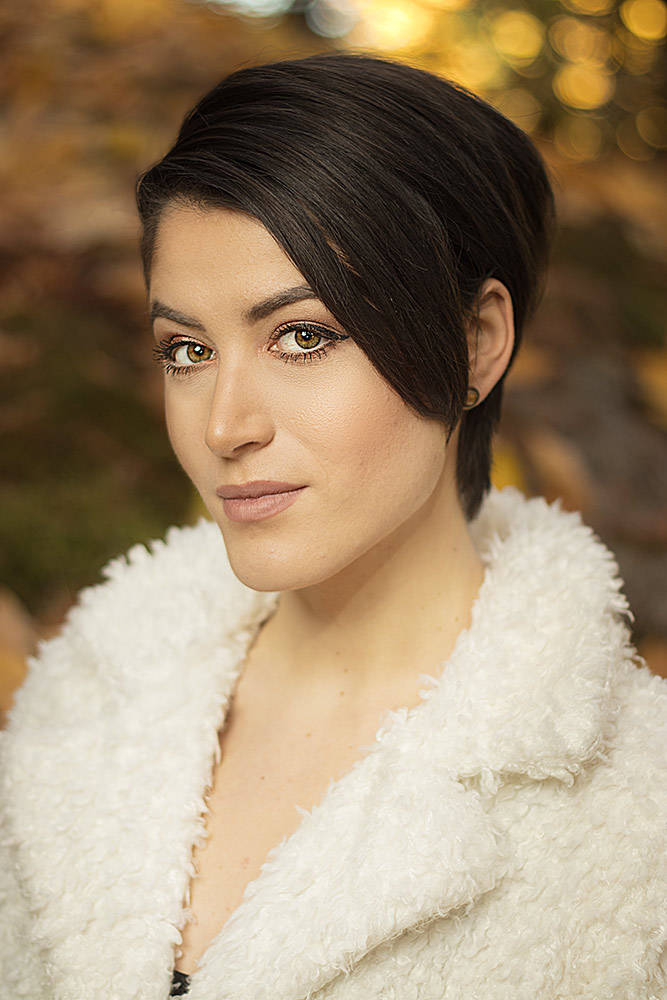 vancouver photographer shoots hope bc model